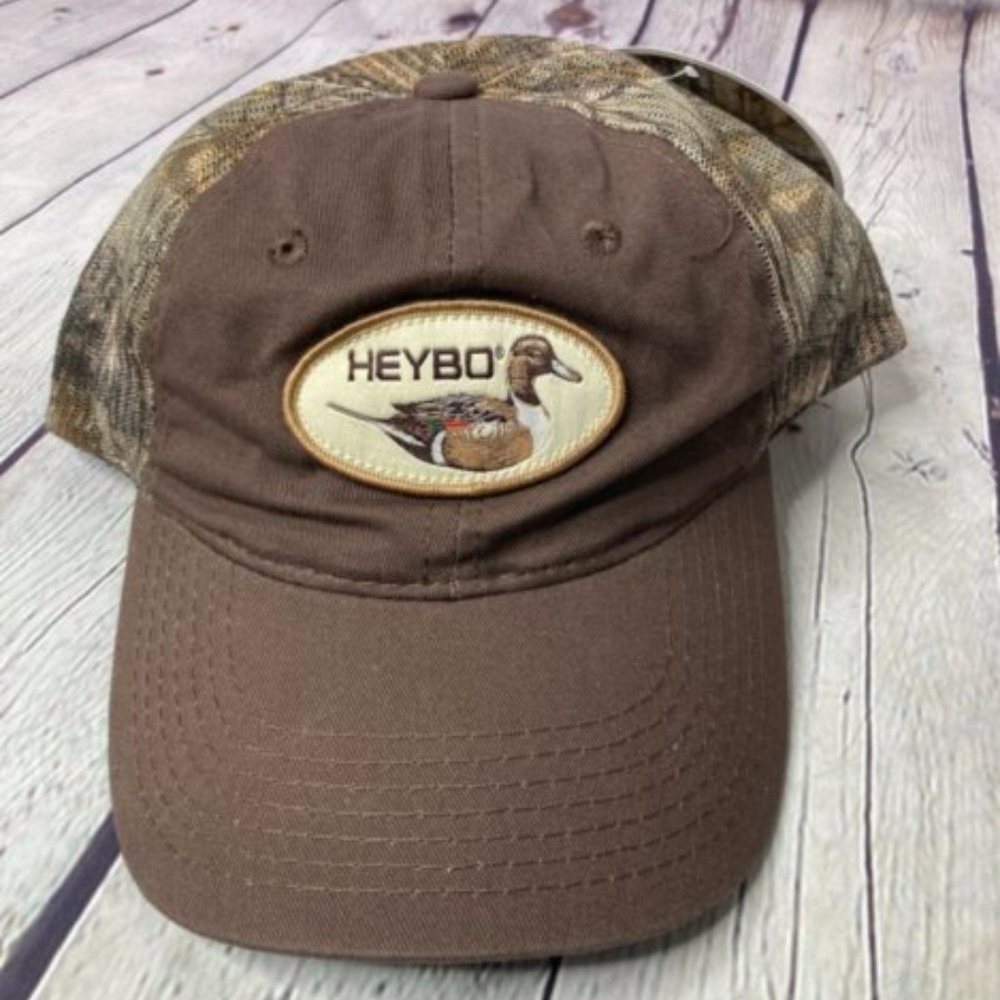 HeyBo- Realtree Camouflage Duck Hat